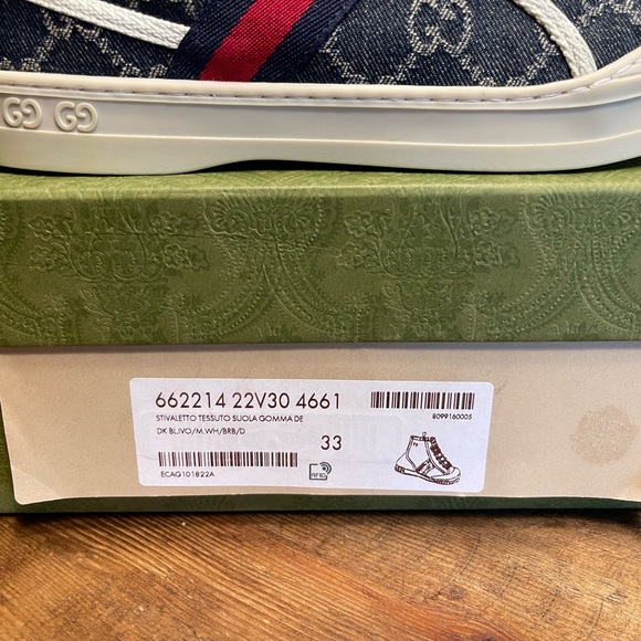 Gucci children’s 1977 high top sneakers. Brand new in box - Picture 2 of 8
